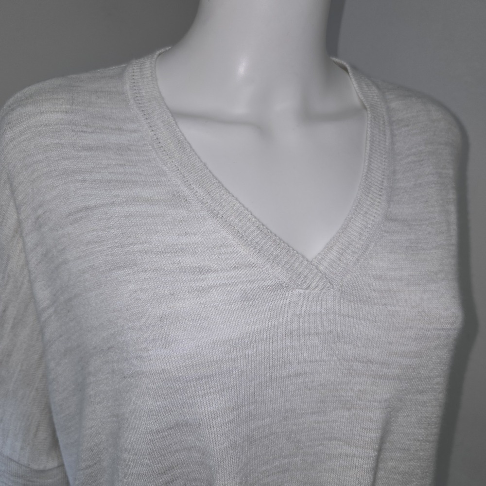 Mersea Womens Catalina V-Neck Travel Sweater One Size Heathered Gray Split Side - Picture 4 of 10